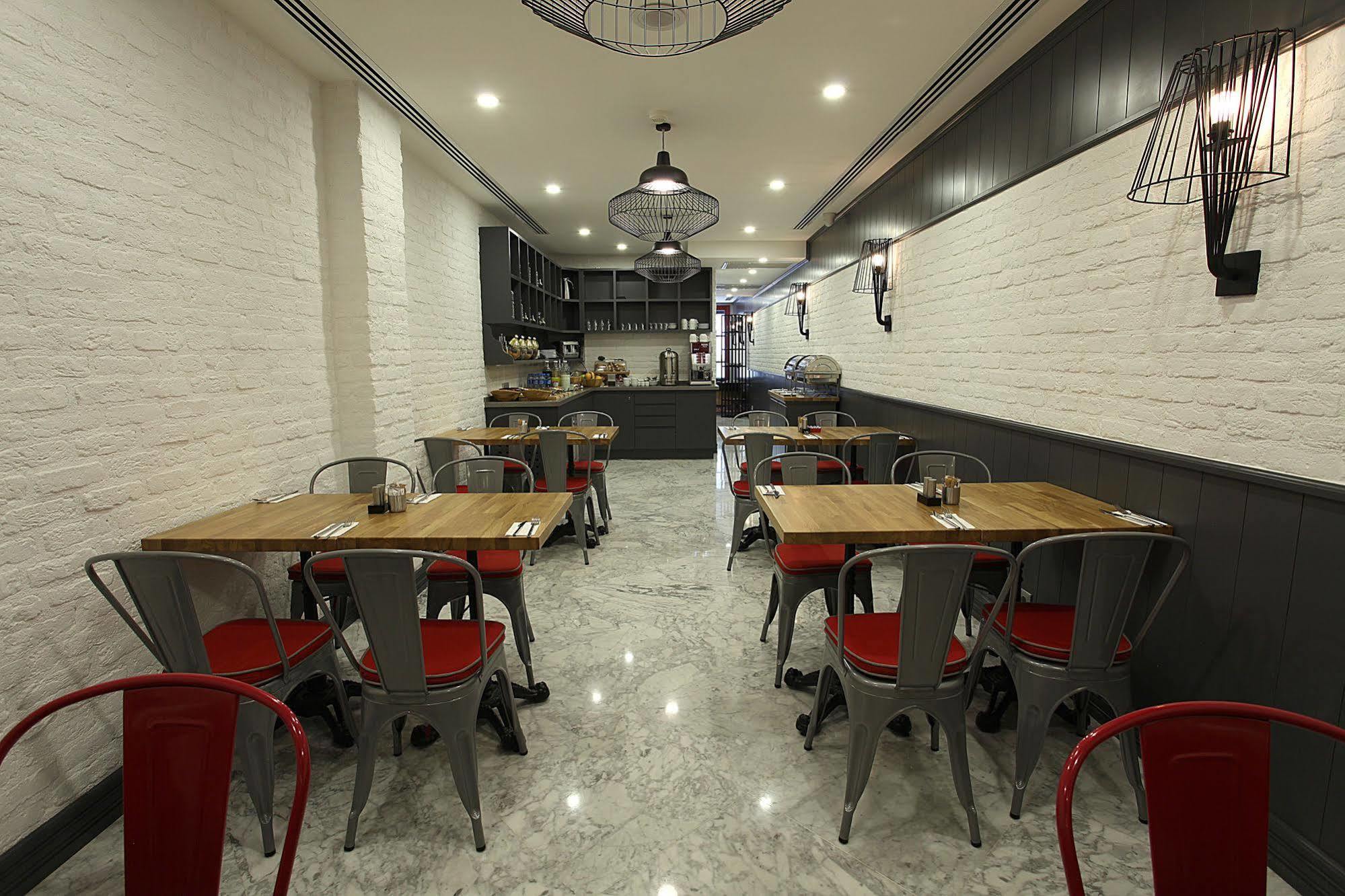 Q Pera Hotel (Adults Only) Istanboel Buitenkant foto