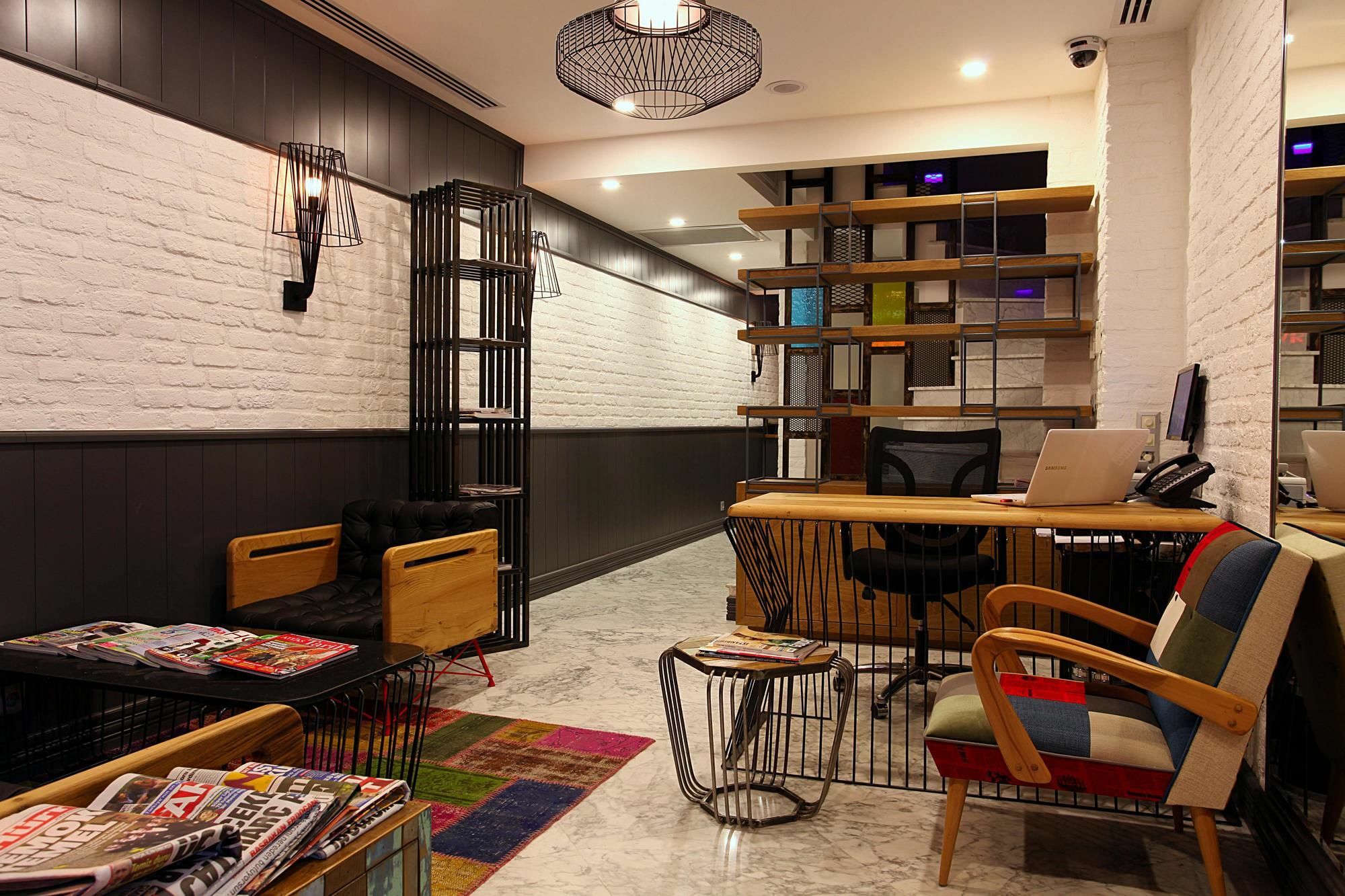 Q Pera Hotel (Adults Only) Istanboel Buitenkant foto